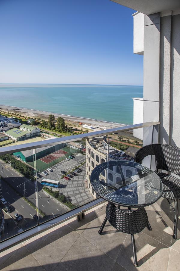 Tina'S Apartments With Panoramic Sea View Batoemi Buitenkant foto